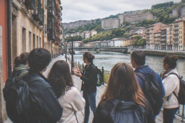 Feel Bilbao: A Journey Through Secrets, Culture and Essence, Bilbao