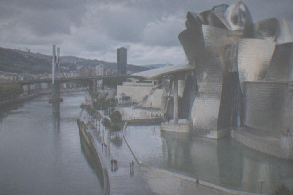 The riverside walk between San Mames and the Guggenheim Museum in Bilbao